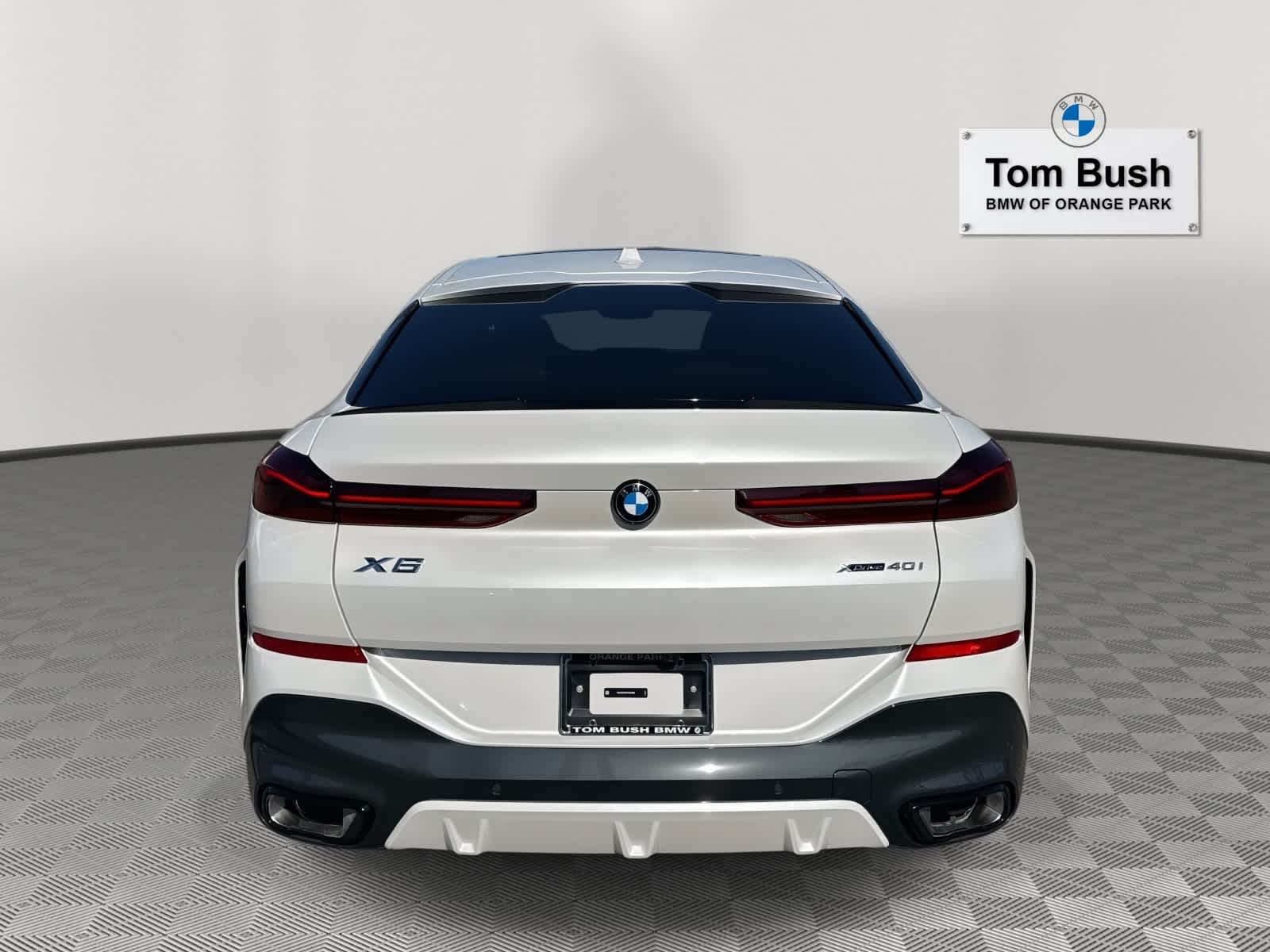 2026 BMW X6 xDrive40i