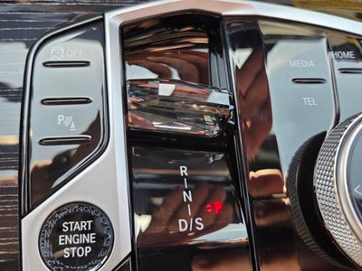 2027 BMW X6 xDrive40i xDrive40i