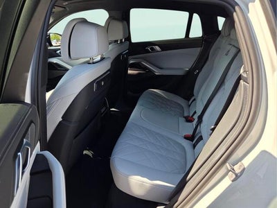 2027 BMW X6 xDrive40i xDrive40i