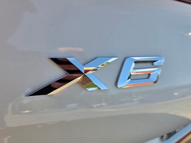 2027 BMW X6 xDrive40i xDrive40i