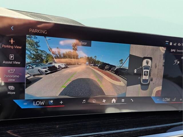 2027 BMW X6 xDrive40i xDrive40i