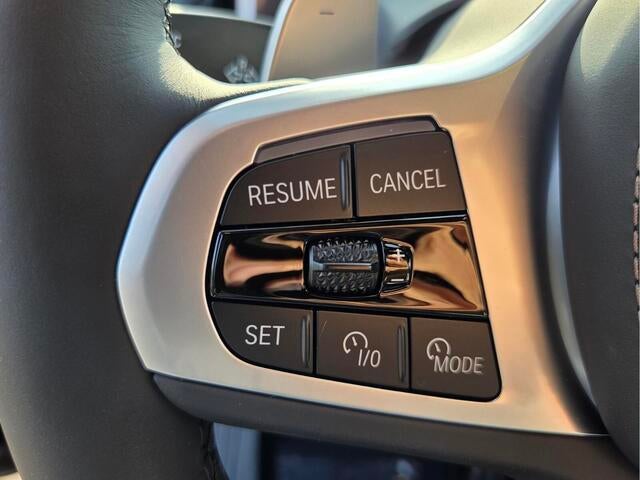 2027 BMW X6 xDrive40i xDrive40i
