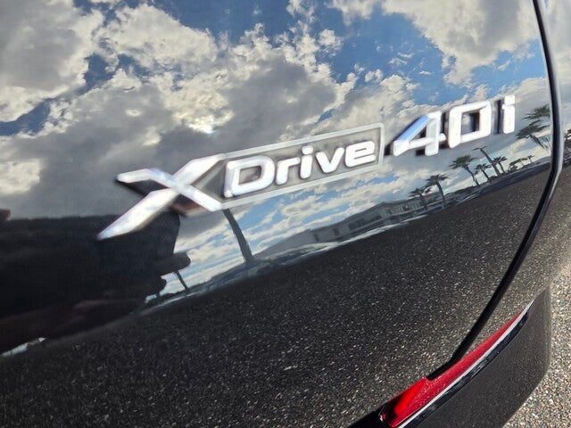 2027 BMW X6 xDrive40i xDrive40i