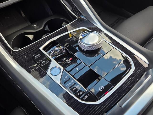 2027 BMW X6 xDrive40i xDrive40i