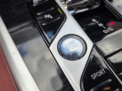 2027 BMW X6 xDrive40i xDrive40i