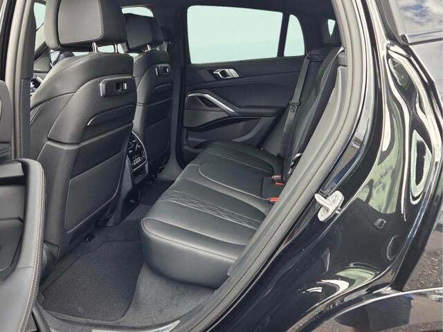 2027 BMW X6 xDrive40i xDrive40i