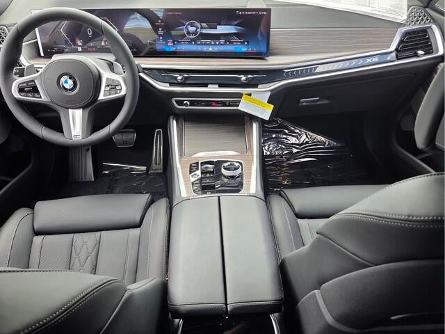 2027 BMW X6 xDrive40i xDrive40i