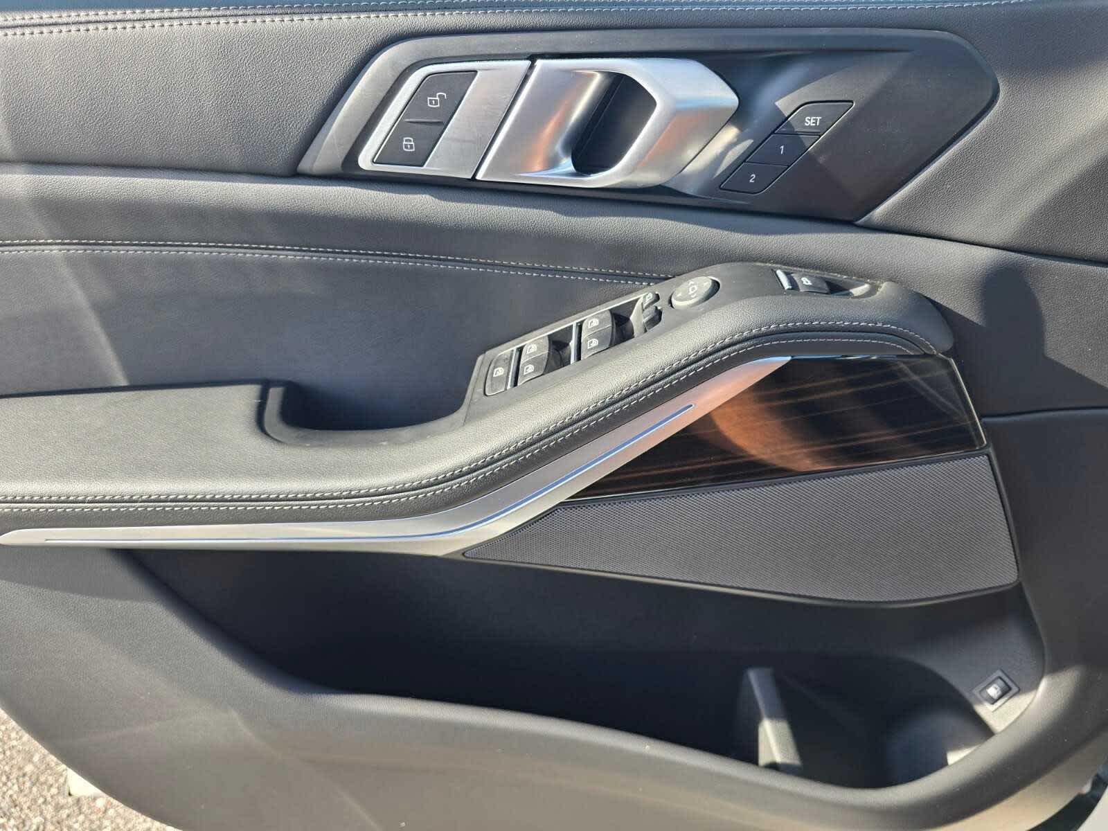 2025 BMW X5 xDrive50e