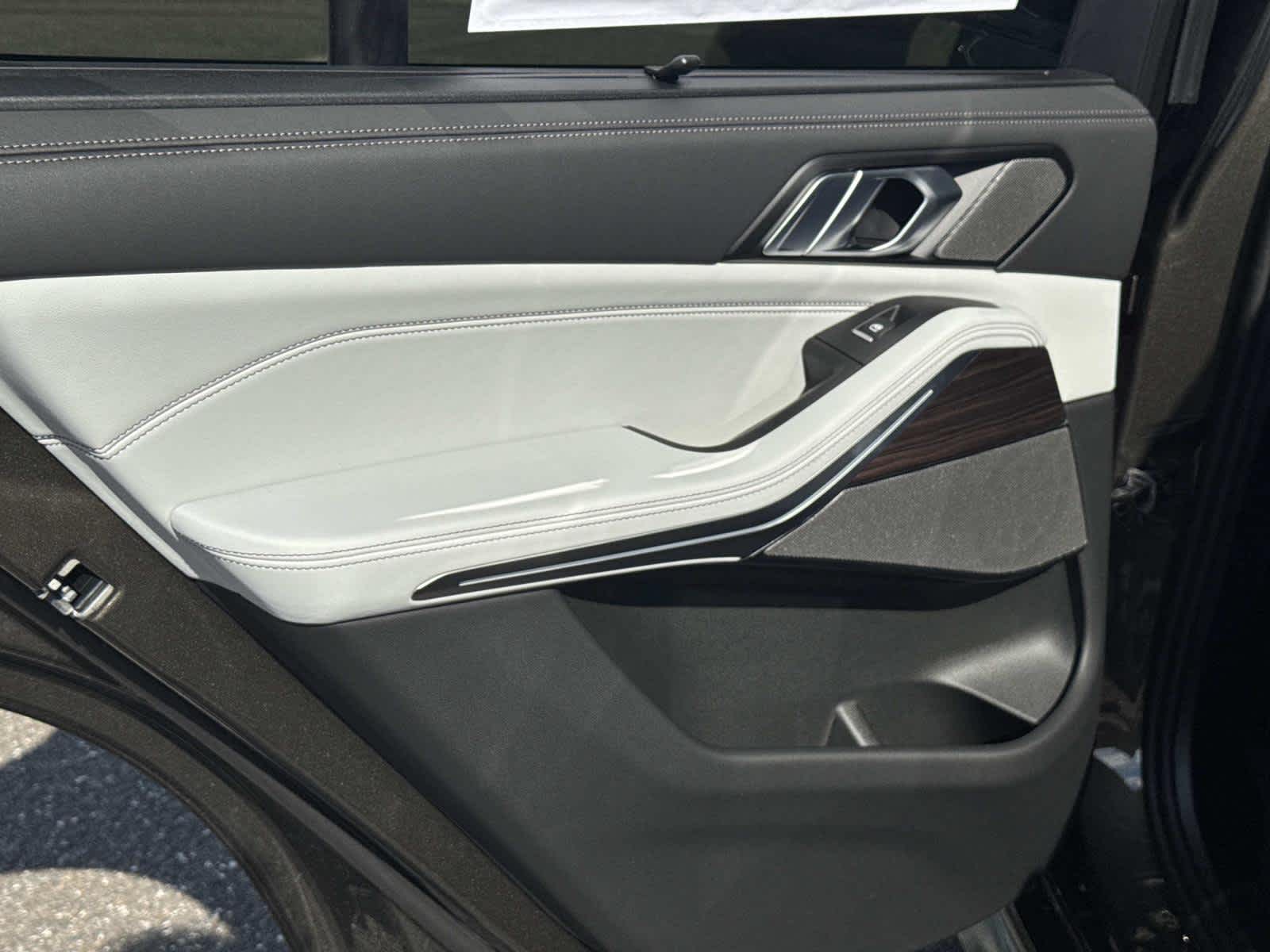 2026 BMW X5 xDrive50e xDrive50e