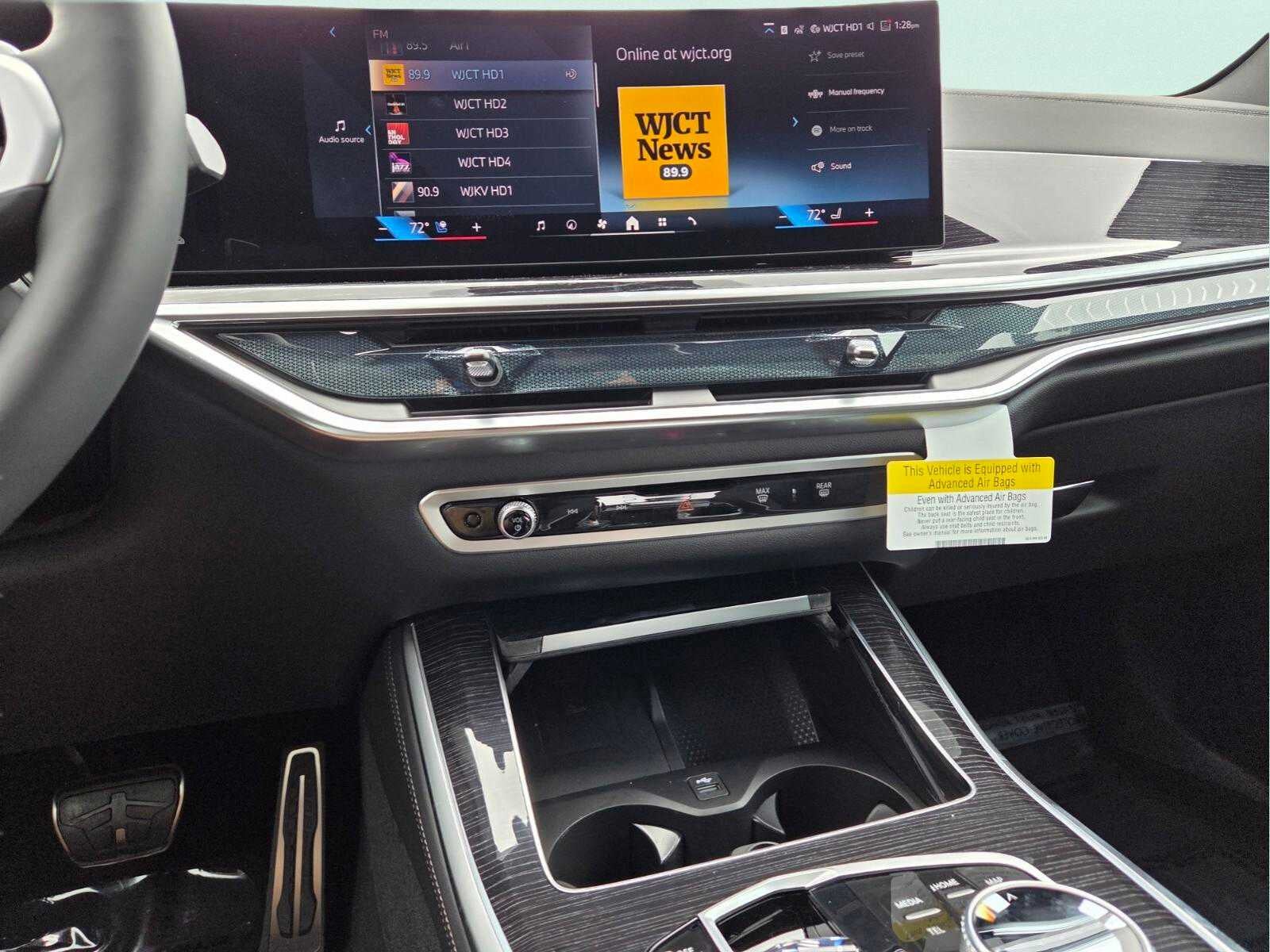 2026 BMW X5 xDrive50e xDrive50e