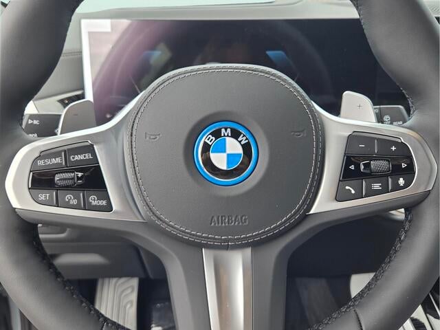 2026 BMW X5 xDrive50e xDrive50e