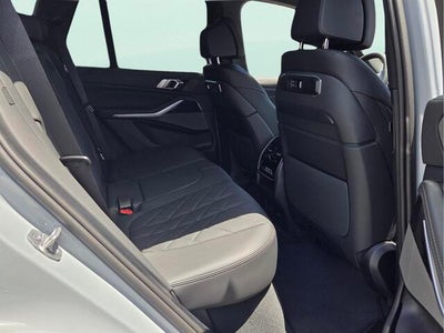 2026 BMW X5 xDrive50e xDrive50e