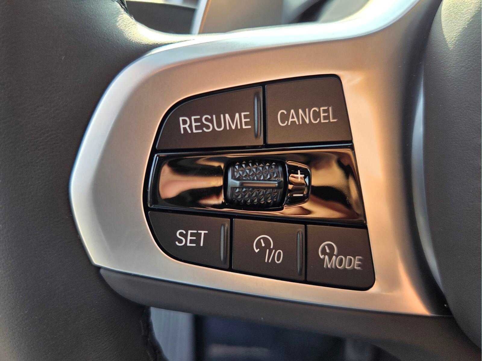 2026 BMW X5 xDrive50e xDrive50e
