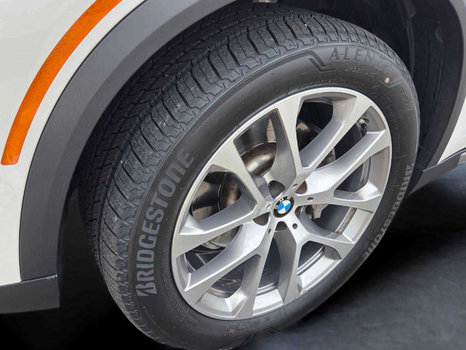 2022 BMW X5 xDrive40i xDrive40i