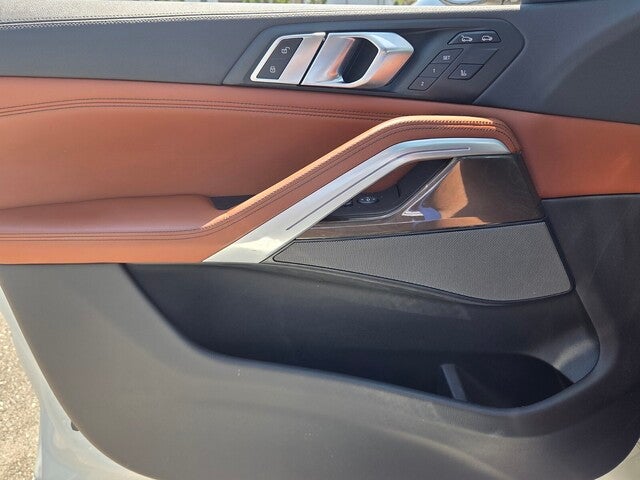 2022 BMW X6 xDrive40i xDrive40i