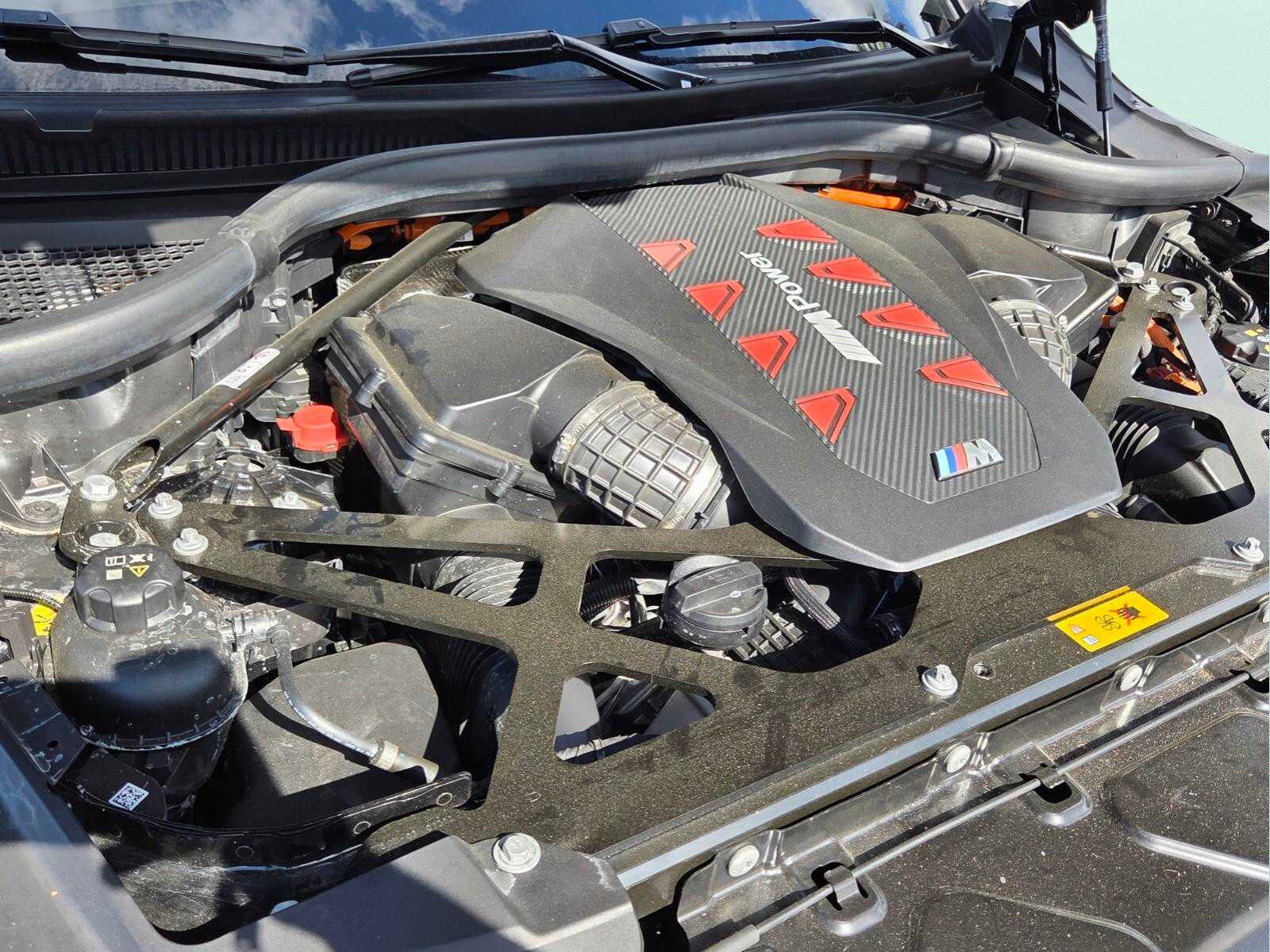 2023 BMW XM Base