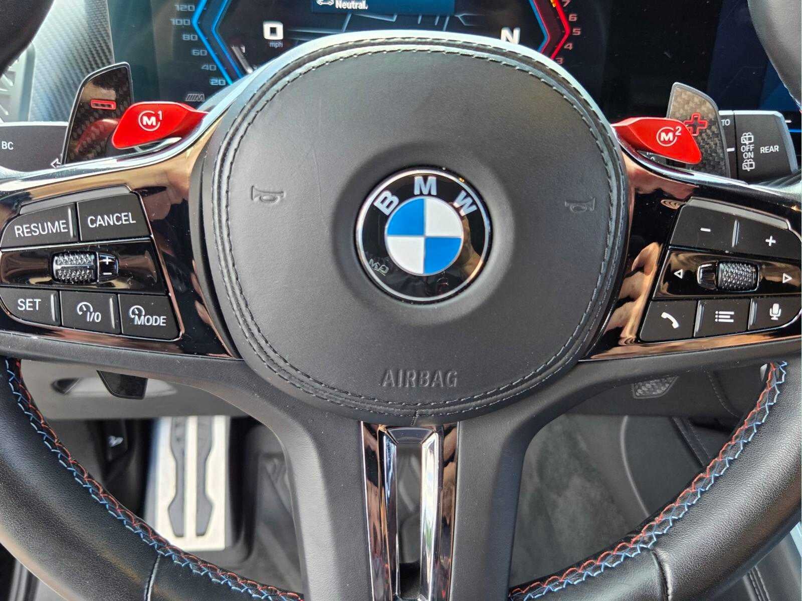 2023 BMW XM Base
