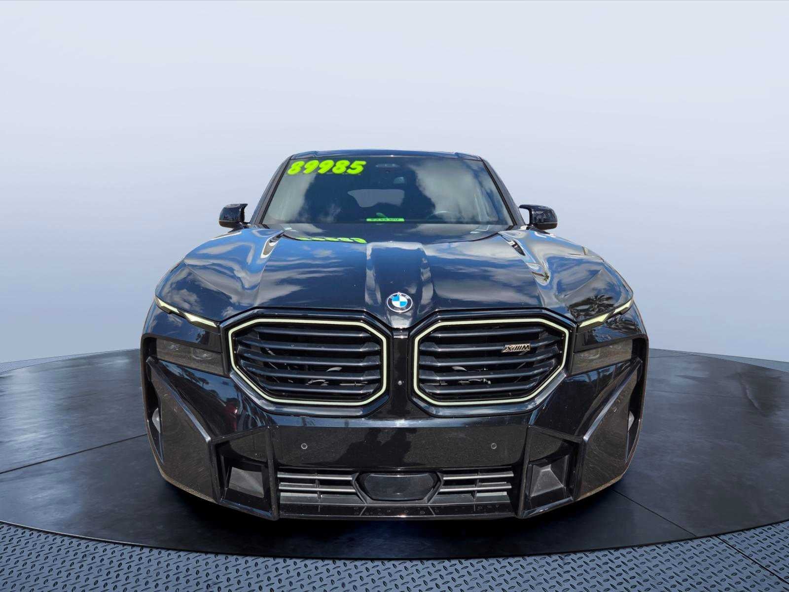 2023 BMW XM Base