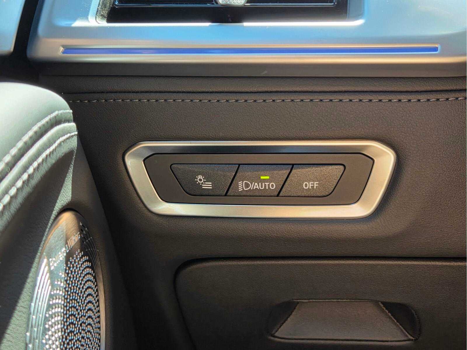 2026 BMW XM Label