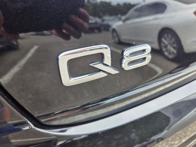 2021 Audi Q8 Premium