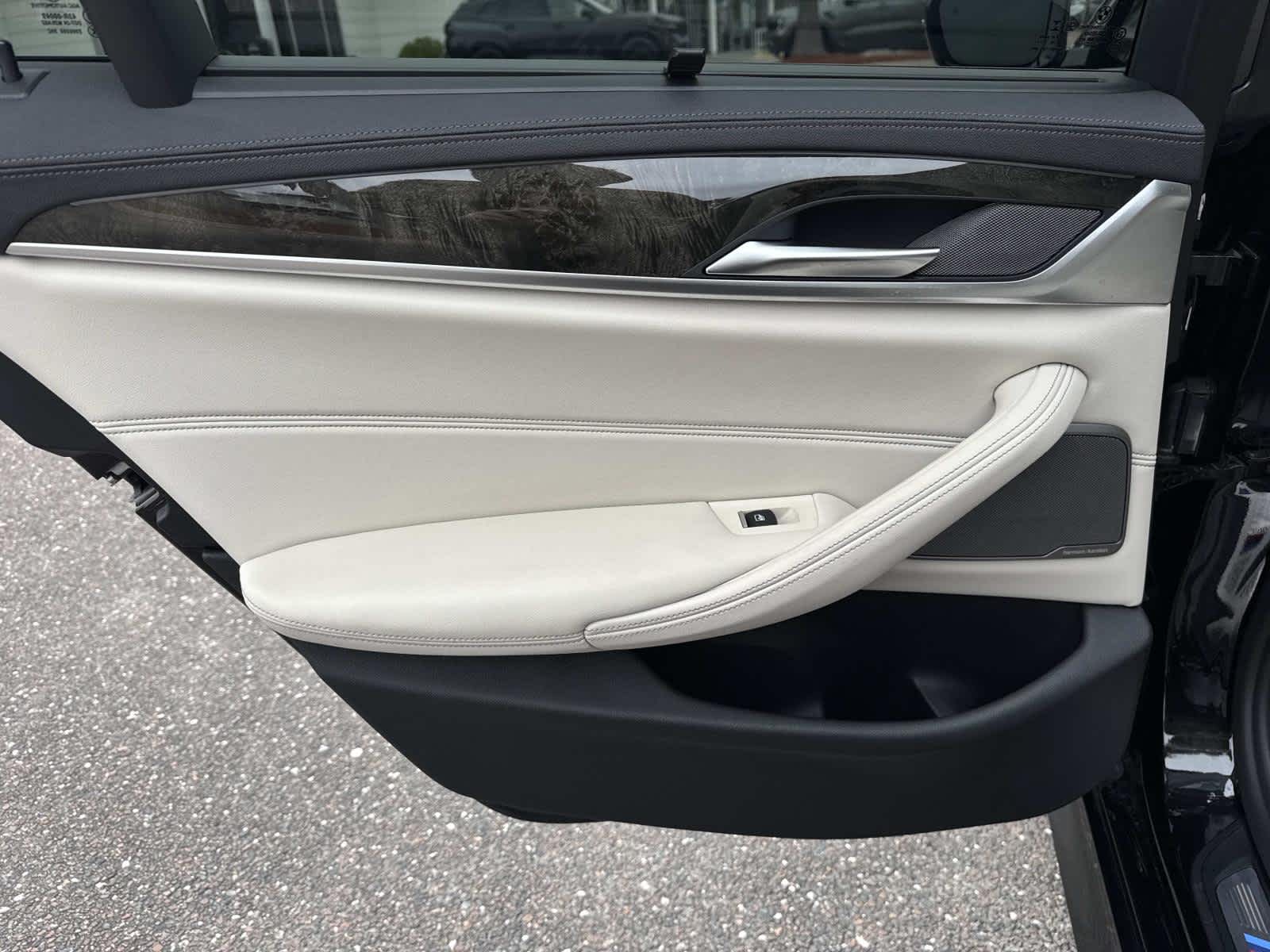 2021 BMW 5 Series M550i xDrive