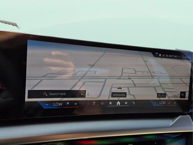 2027 BMW 550e xDrive 550e xDrive