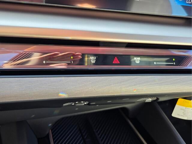 2027 BMW 550e xDrive 550e xDrive