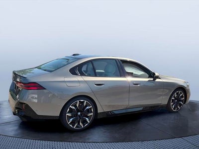 2027 BMW 550e xDrive 550e xDrive
