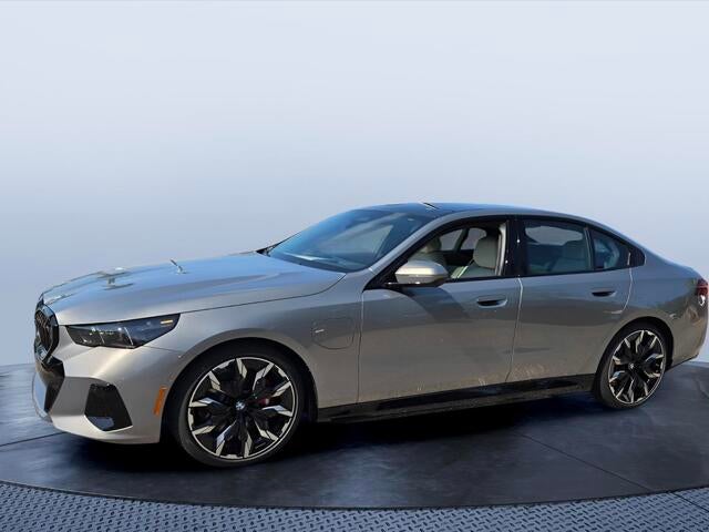 2027 BMW 550e xDrive 550e xDrive