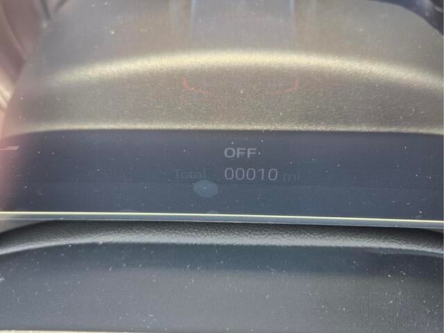 2026 BMW 330i 330i