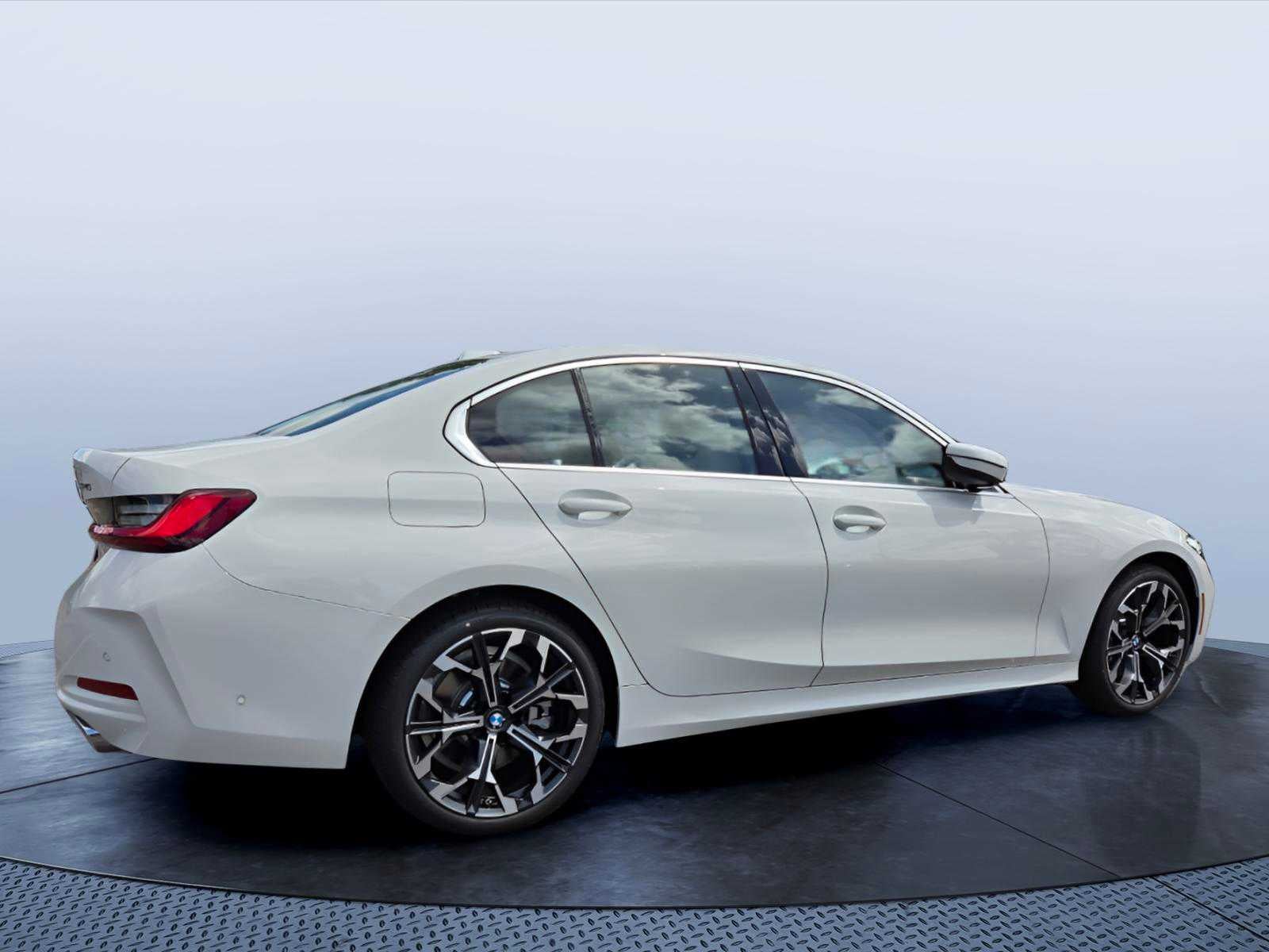 2026 BMW 330i 330i