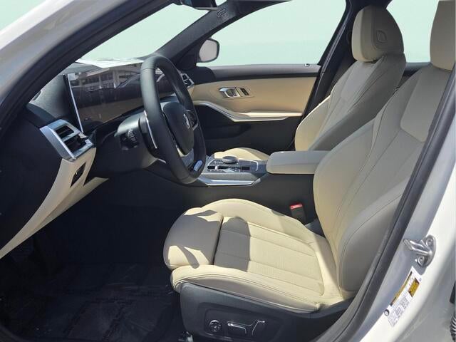 2026 BMW 330i 330i