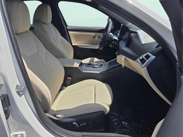2026 BMW 330i 330i