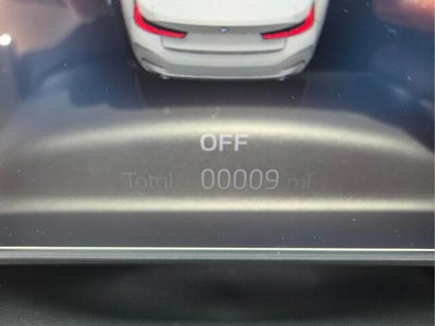 2026 BMW 330i 330i
