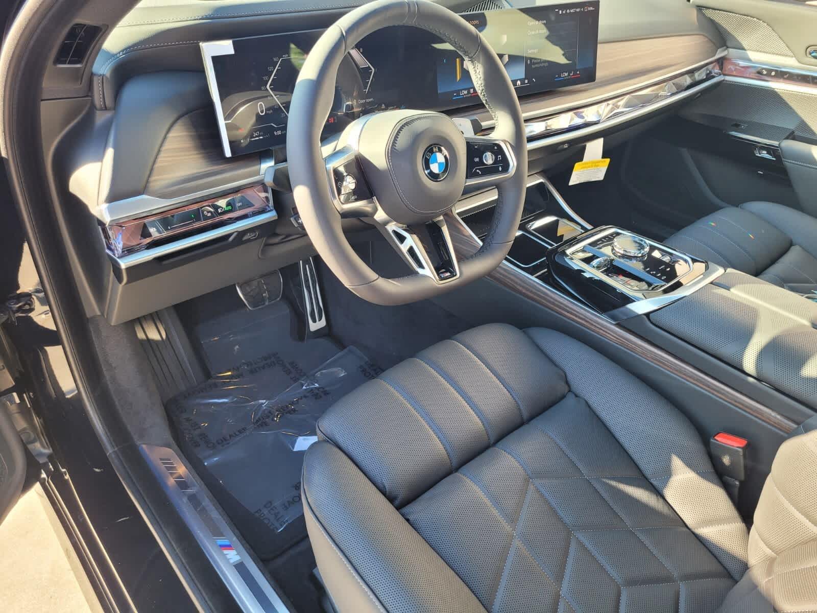 2025 BMW 7 Series 760i xDrive