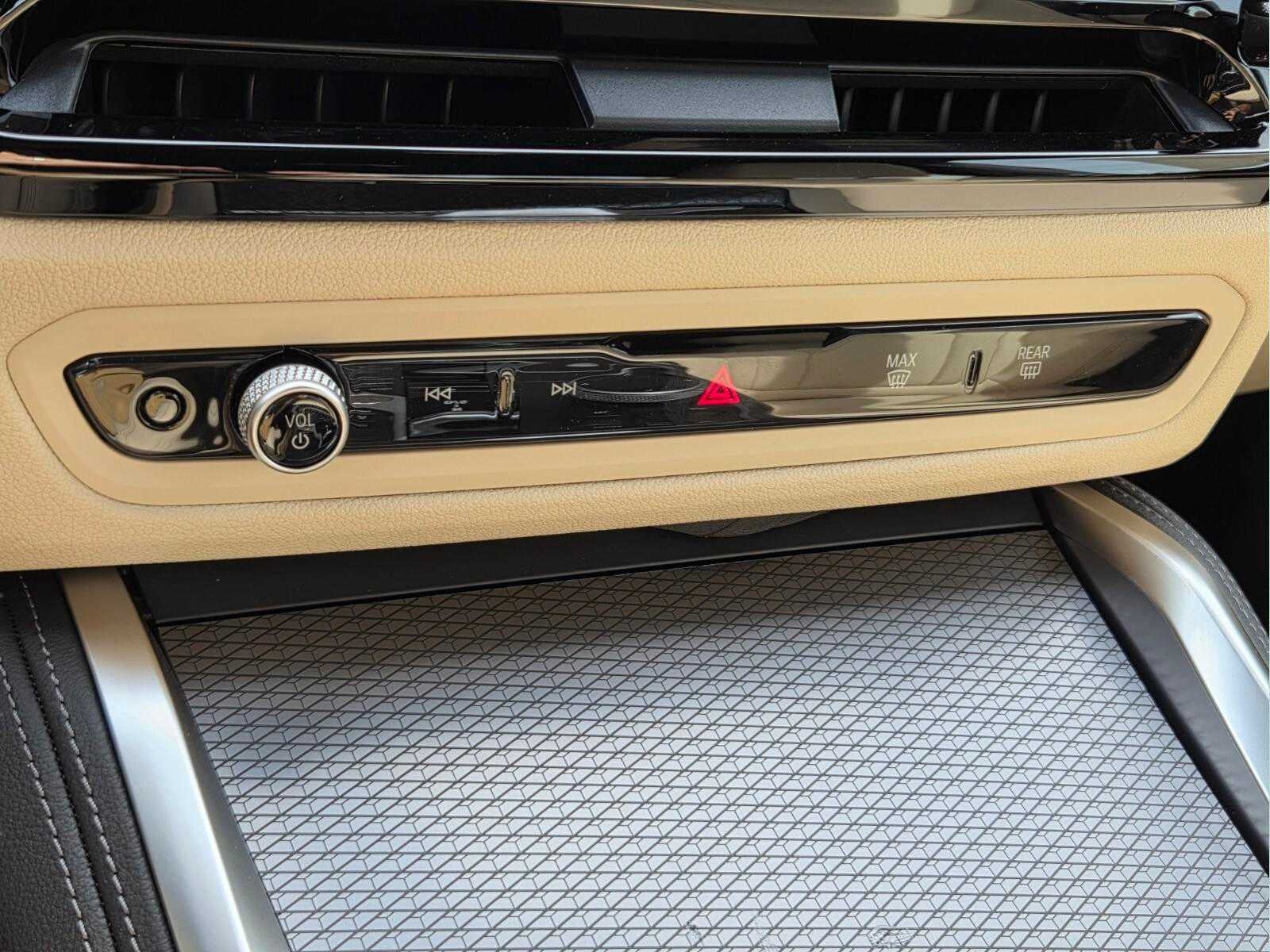 2026 BMW 430i 430i