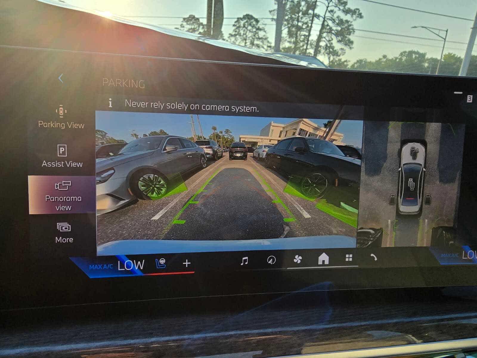 2025 BMW 7 Series 750e xDrive