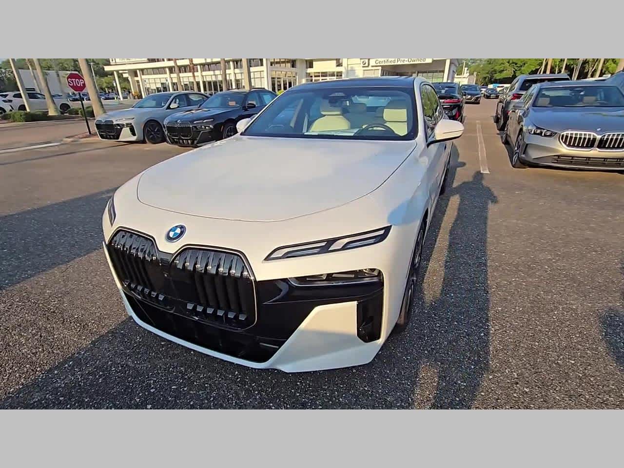 2025 BMW 7 Series 750e xDrive