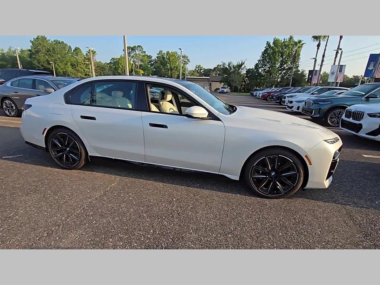 2025 BMW 7 Series 750e xDrive