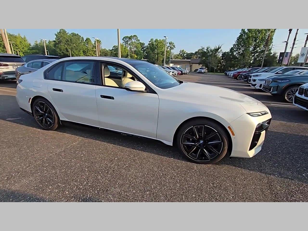 2025 BMW 7 Series 750e xDrive