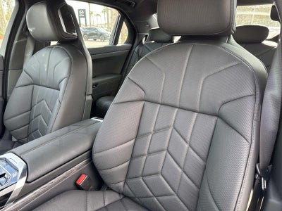 2026 BMW 7 Series 750e xDrive