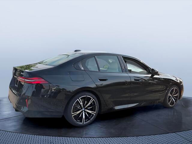 2027 BMW 530i 530i