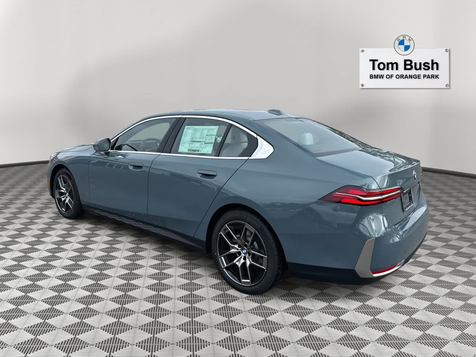 2026 BMW 5 Series 530i