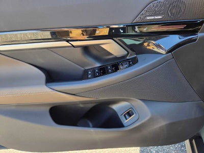 2026 BMW 530i 530i