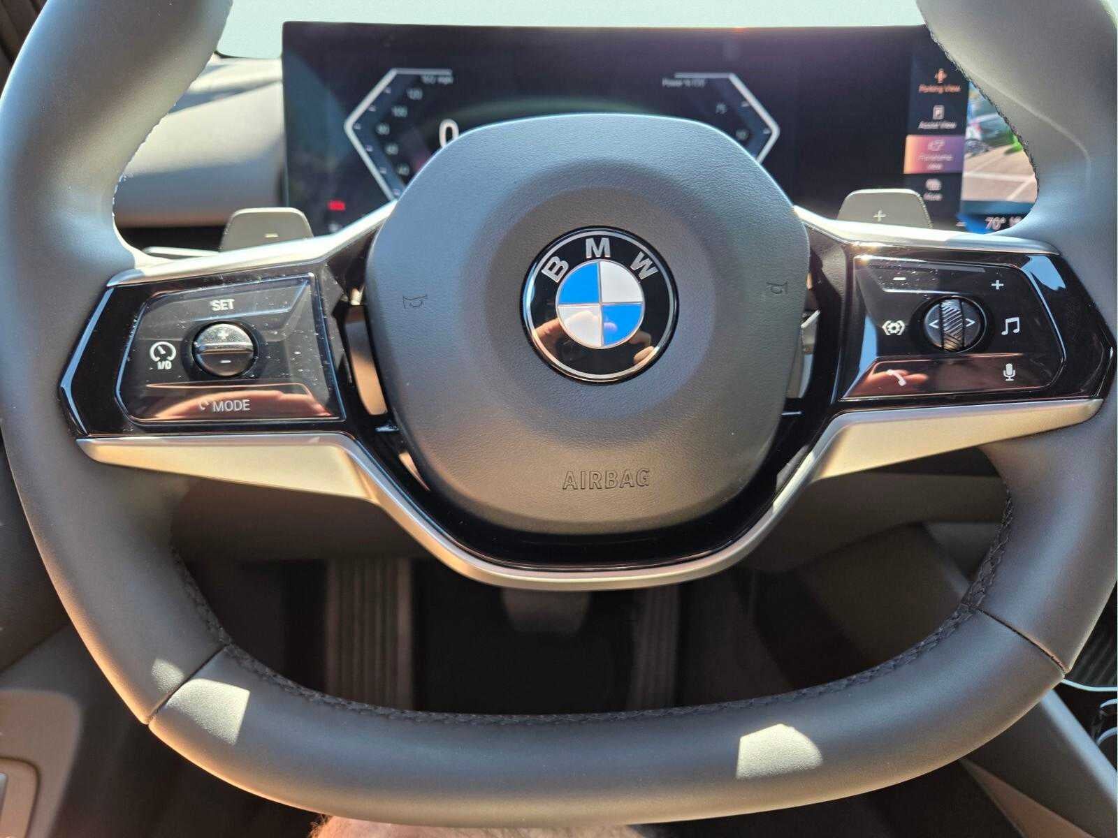 2026 BMW 530i 530i