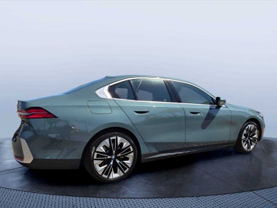 2026 BMW 530i 530i