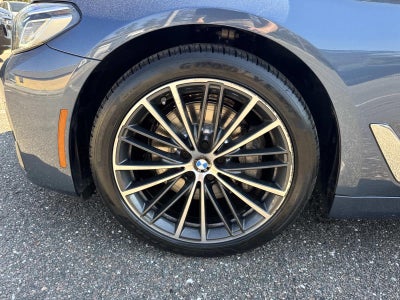 2023 BMW 5 Series 530i