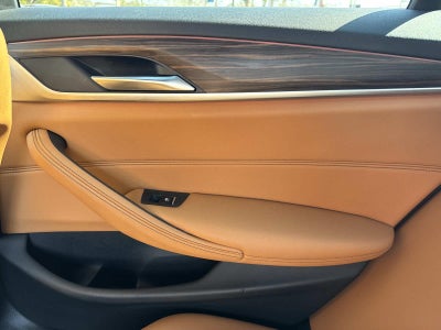 2023 BMW 5 Series 530i