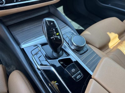 2023 BMW 5 Series 530i