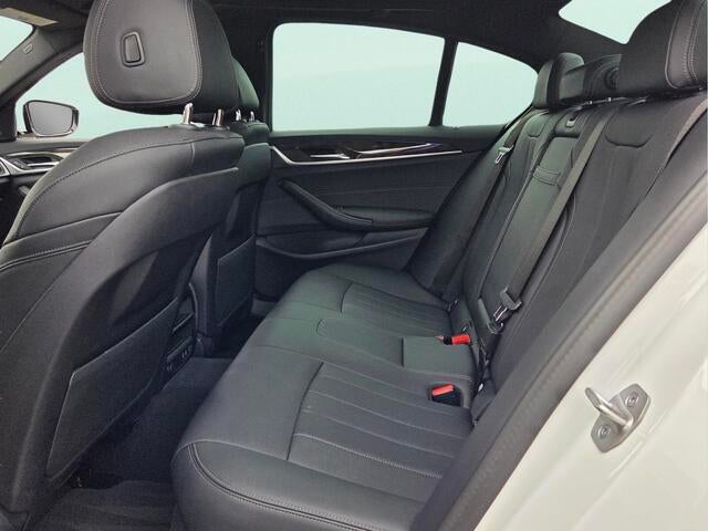 2023 BMW 530i 530i